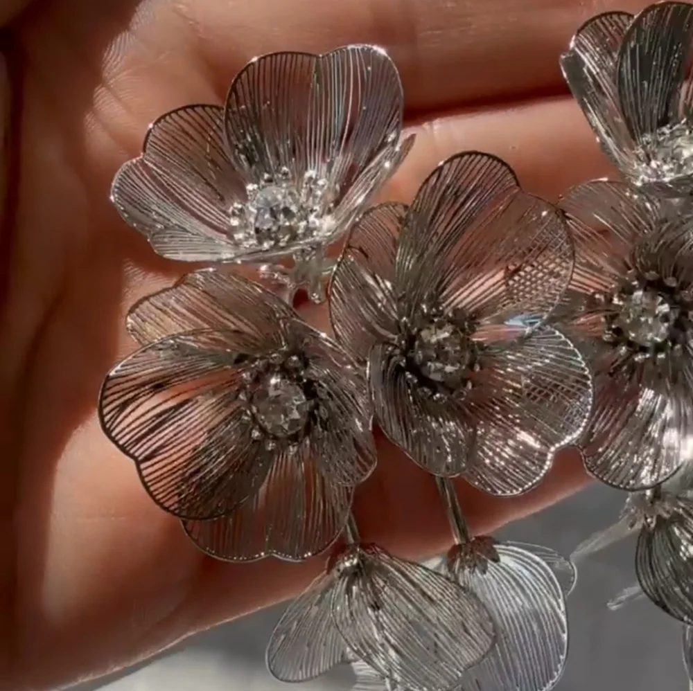 New Zara Famous Silver Floral Earrings